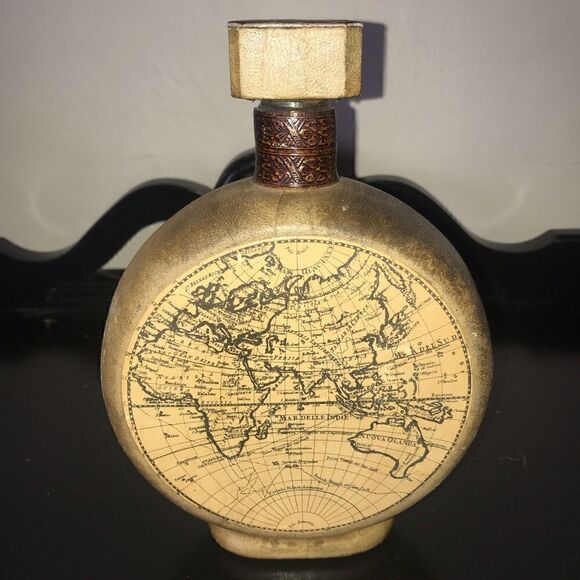 VTG Glass Bottle in Leather Case - Map Design Made in Italy - Picture 3 of 8